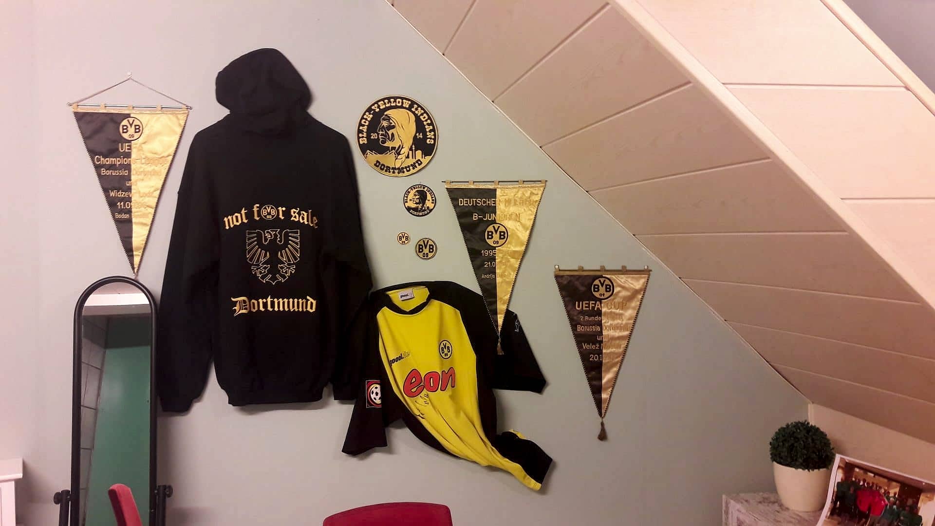 Stickerei Textilien Vereinsembleme